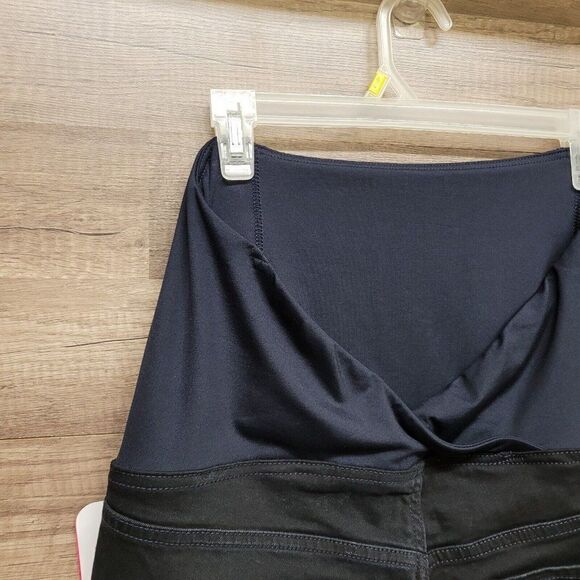 NEW Size 14 Isabel Maternity Bermuda Black Jean Shorts Crossover‎ Panel Black - Picture 12 of 16